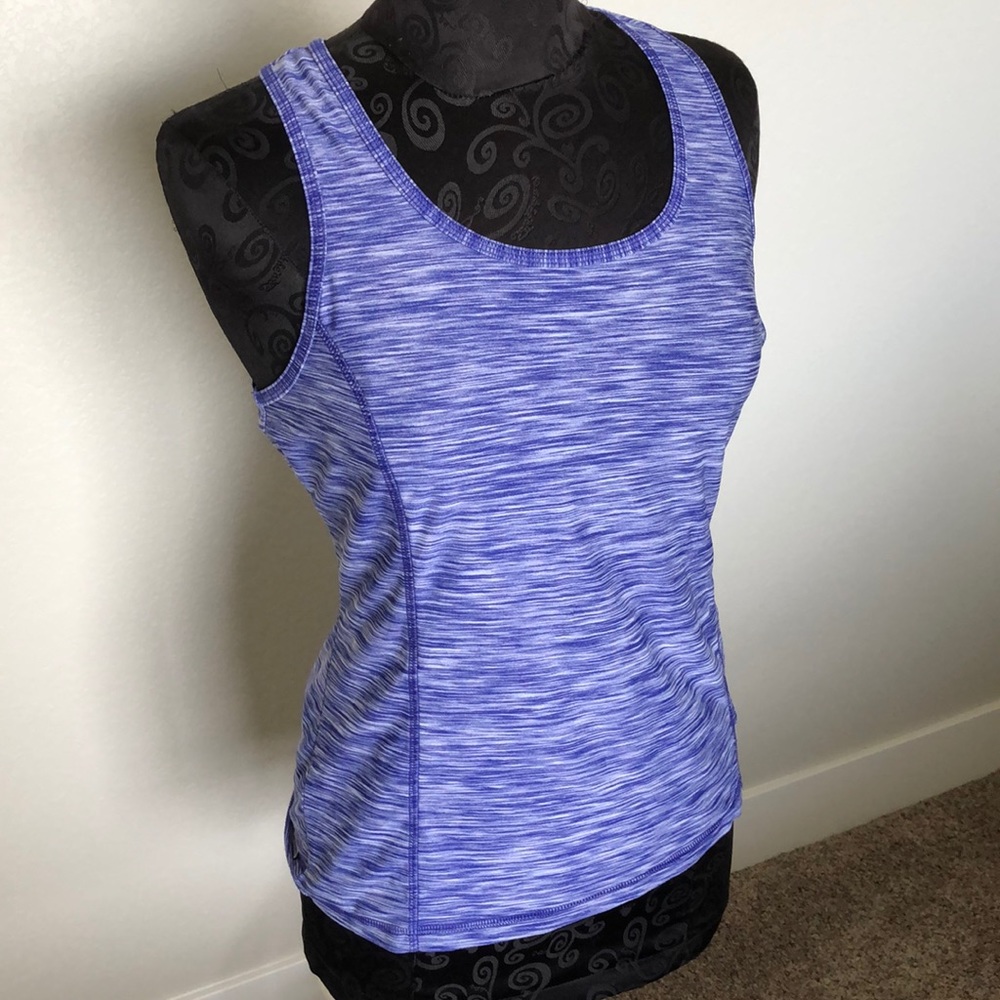 Danskin Now purple workout racer back top m